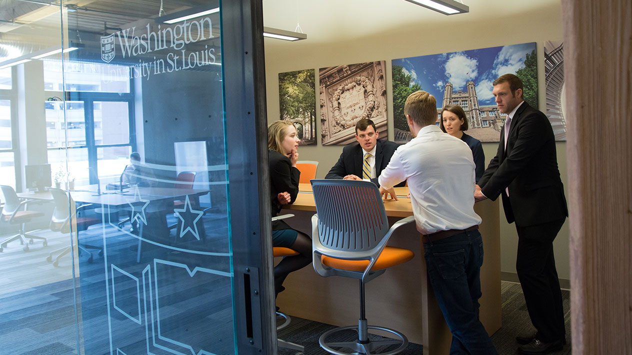 student consulting team meeting in T-Rex innovation and entrepreneur development center