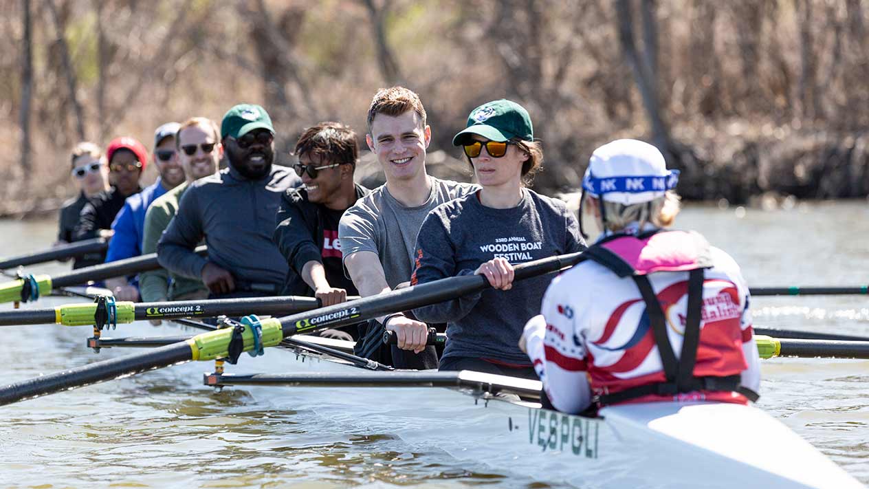 Bauer Leadership Center header image: students rowing