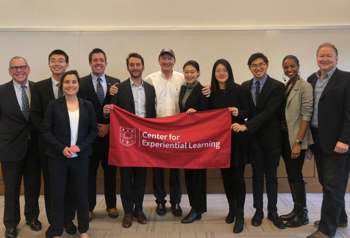 Pictured above: Rich Ryffel, Olin faculty/CEL faculty adviser; Bingze Xu, MSCA ’19; Lael Bialek, MBA ’20; Erik Andrew, MBA ’20; Max Dougherty, EMBA ’20; Brent Sobol, client; Kristen Xie, MSCA ’19; Zing Teng, MSCA ’19; Martin Seng, MBA x’20; and two client representatives.