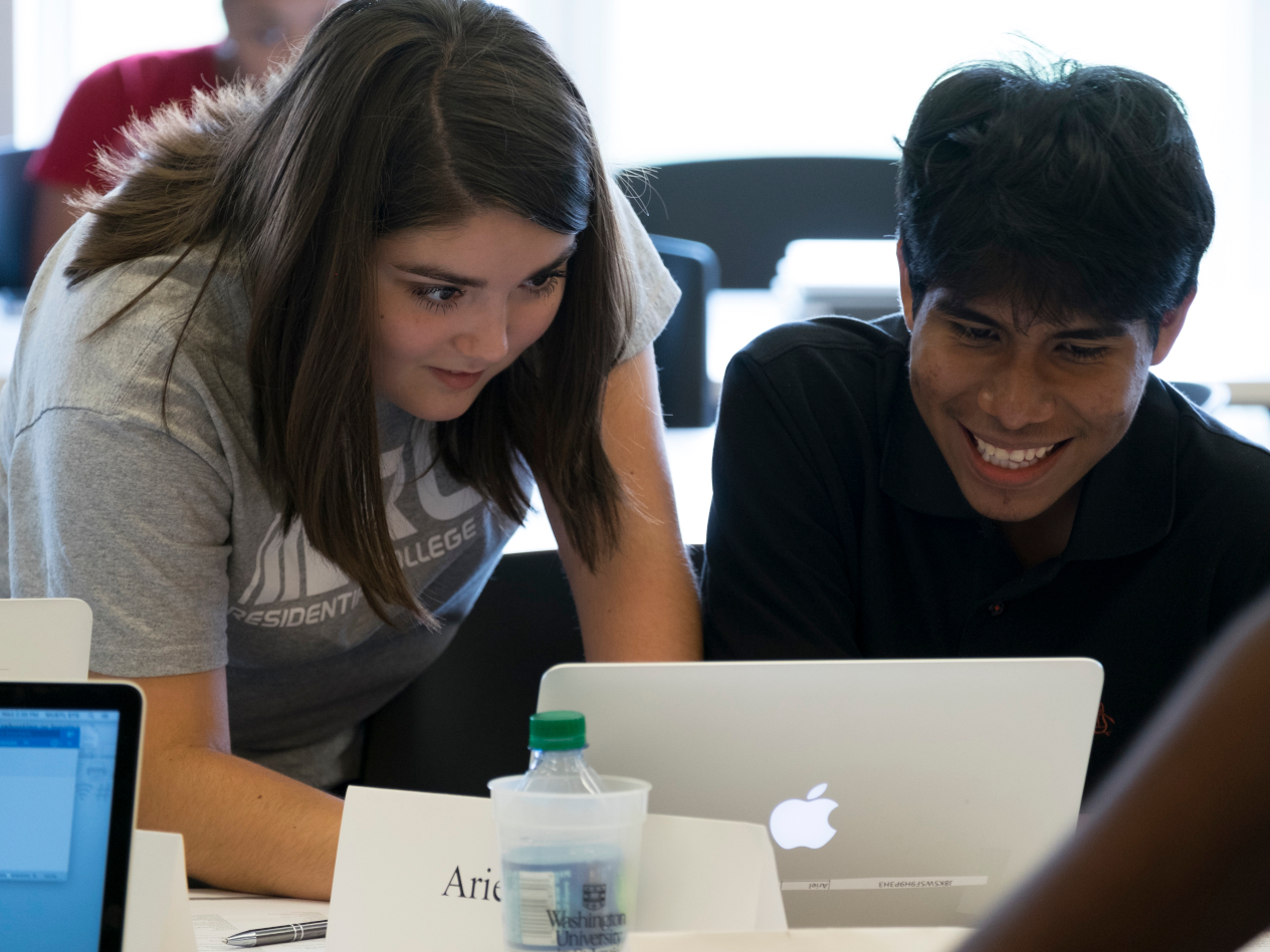 It’s time for high school students to register for Olin’s summer programs to learn about business